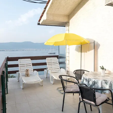 By The Sea Arbanija, Ciovo - 16117 Apartment Trogir